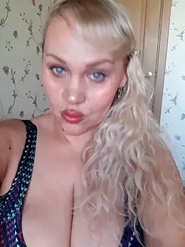 IsabellaBoni online show from 04/10/26, 06:42