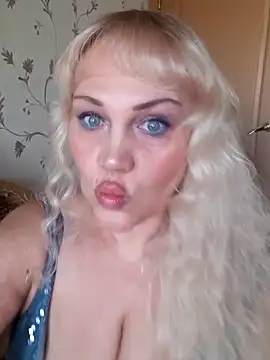 IsabellaBoni online show from 03/14/26, 07:03