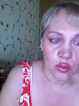 Snapshot of IsabellaBoni chatting on 06/11/26, 06:32 IsabellaBoni online show from 06/11/26, 06:32