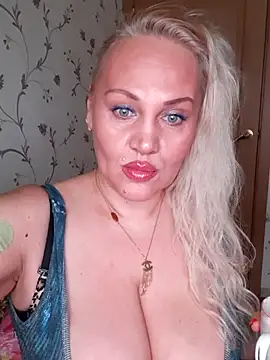 IsabellaBoni online show from 01/08/26, 07:14