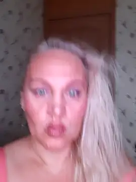 IsabellaBoni online show from 11/27/25, 07:09