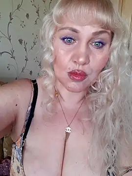 IsabellaBoni online show from 03/25/26, 06:24