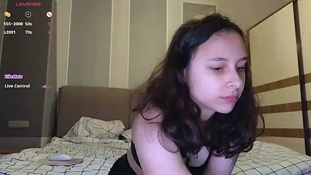 Agatha Sade online show from 02/11/25, 06:33