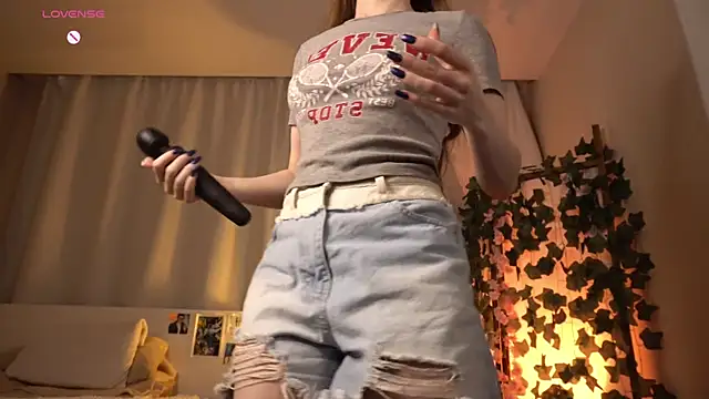 brendacom online show from 04/13/26, 04:11