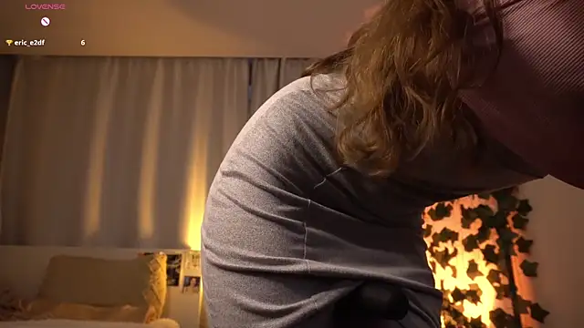 brendacom online show from 03/28/26, 02:12