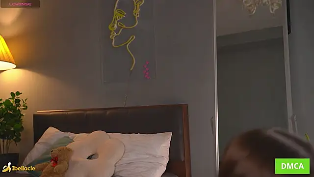 Bellacle online show from 11/06/25, 08:18