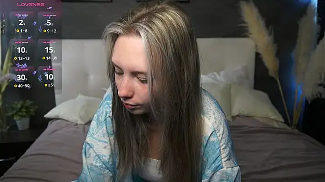 bubble bbb online show from 09/15/25, 04:13