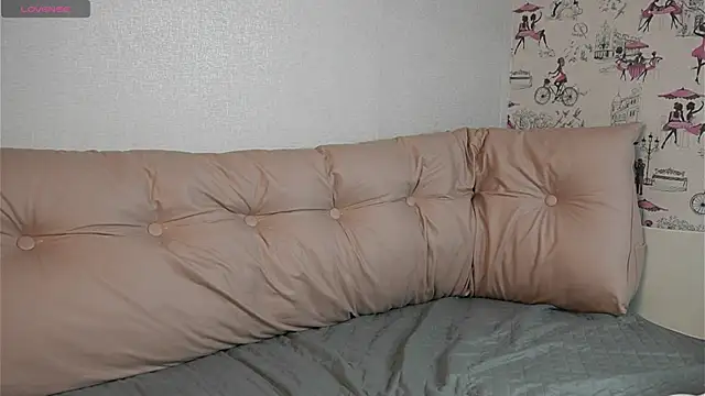 bubble bbb online show from 10/26/25, 04:13