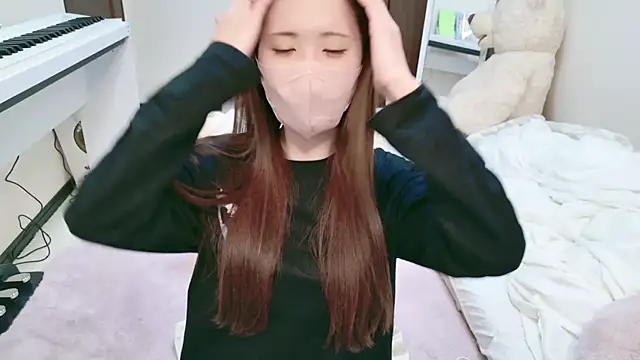 Snapshot of -SHINON- chatting on 02/24/25, 02:15 -SHINON- online show from 02/24/25, 02:15