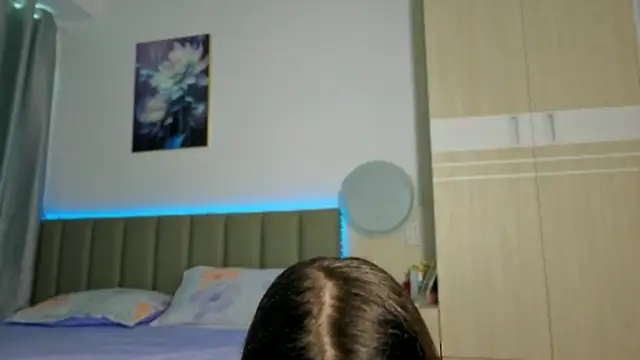 sweety vikky online show from 07/24/26, 12:17