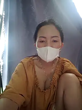 Snapshot of Baby-sexytits18 chatting on 09/23/25, 02:29 Baby-sexytits18 online show from 09/23/25, 02:29