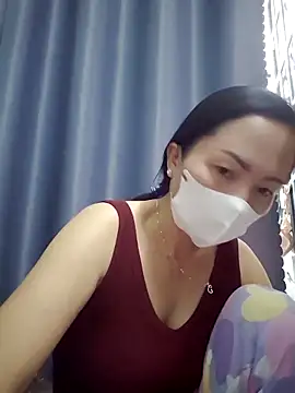 Snapshot of Baby-sexytits18 chatting on 12/04/25, 12:42 Baby-sexytits18 online show from 12/04/25, 12:42