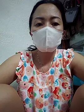 Snapshot of Baby-sexytits18 chatting on 09/08/25, 10:20 Baby-sexytits18 online show from 09/08/25, 10:20