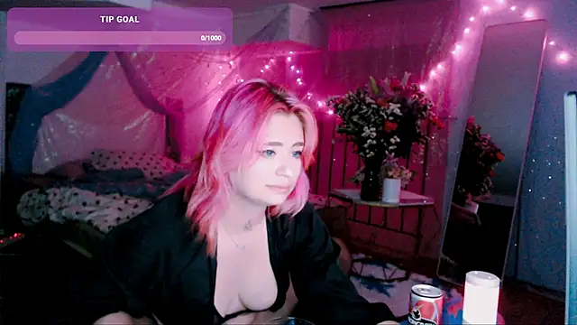 candy lina online show from 04/25/26, 12:41