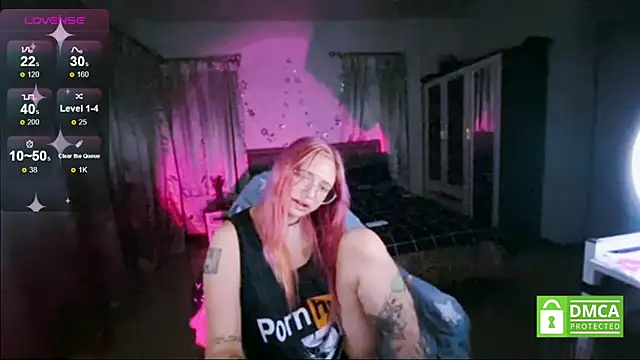 Snapshot of candy_lina chatting on 03/16/25, 04:56 candy lina online show from 03/16/25, 04:56