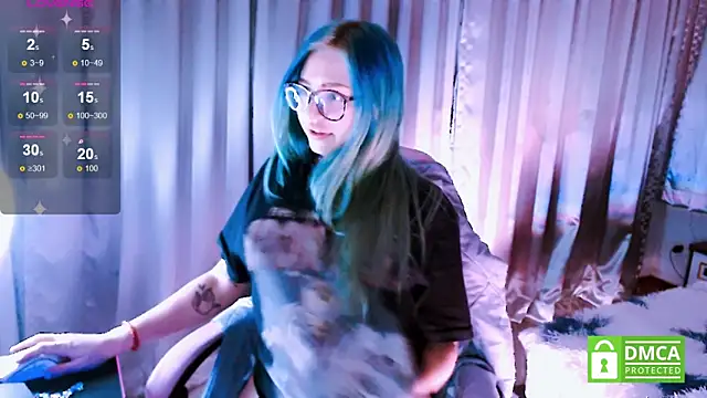 Snapshot of candy_lina chatting on 02/13/25, 04:07 candy lina online show from 02/13/25, 04:07