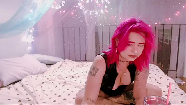 candy lina online show from 03/28/26, 11:11