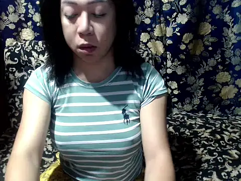 urprincessnicolexxx online show from 02/23/26, 11:16