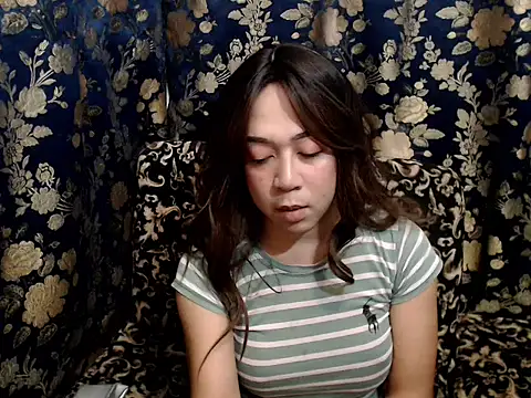 urprincessnicolexxx online show from 05/22/26, 08:34