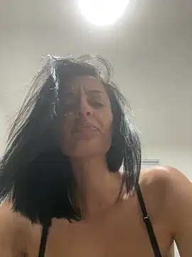 Catmila94 online show from 07/18/26, 04:10