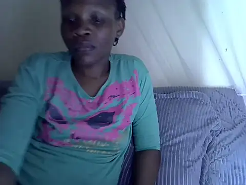 Snapshot of Sweet_serah chatting on 11/24/25, 06:19 Sweet serah online show from 11/24/25, 06:19