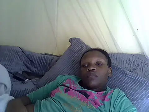 Snapshot of Sweet_serah chatting on 11/25/25, 06:25 Sweet serah online show from 11/25/25, 06:25