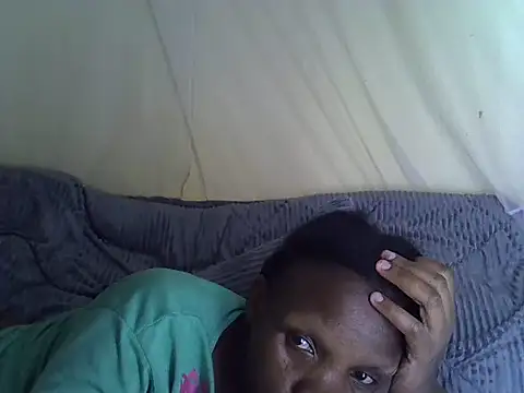 Snapshot of Sweet_serah chatting on 11/25/25, 06:30 Sweet serah online show from 11/25/25, 06:30