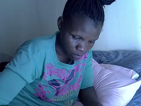 Snapshot of Sweet_serah chatting on 11/11/25, 05:52 Sweet serah online show from 11/11/25, 05:52