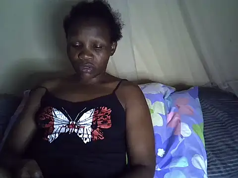 Snapshot of Sweet_serah chatting on 05/30/26, 03:39 Sweet serah online show from 05/30/26, 03:39