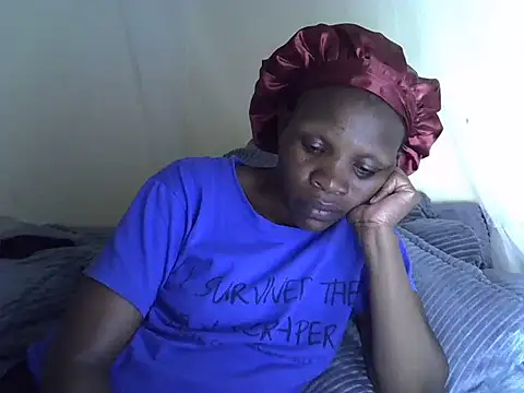 Snapshot of Sweet_serah chatting on 10/18/25, 04:53 Sweet serah online show from 10/18/25, 04:53