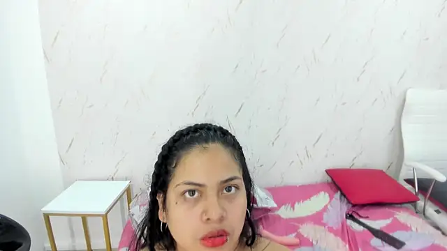 Snapshot of Sasha_pearz chatting on 03/14/25, 03:03 Sasha pearz online show from 03/14/25, 03:03