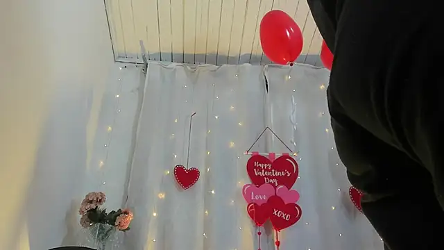 Snapshot of Zara_dulce chatting on 02/19/25, 12:11 Zara dulce online show from 02/19/25, 12:11