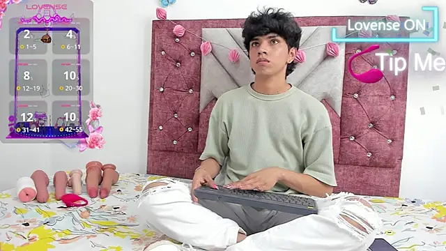 Santy carrington online show from 03/03/25, 08:21