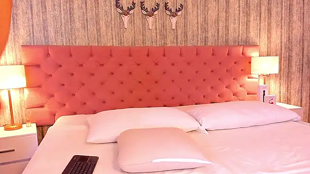 EvelinMyers online show from 02/07/26, 01:08