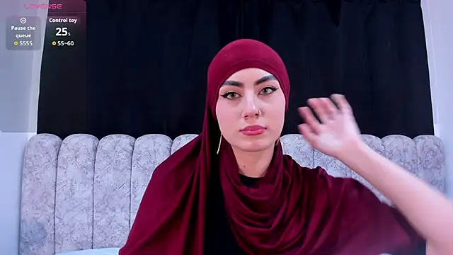 fatimarab online show from 04/24/26, 08:00