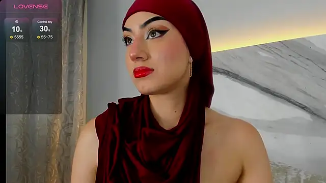 Snapshot of fatimarab chatting on 02/27/25, 11:04 fatimarab online show from 02/27/25, 11:04