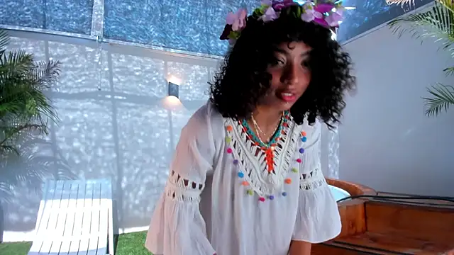 Ariella Ruiz online show from 11/02/25, 02:00