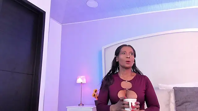 amara bss  online show from 11/13/25, 11:25