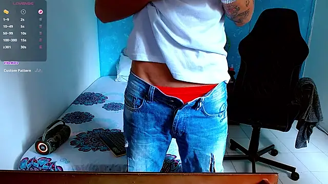 Snapshot of bray_hotboy777 chatting on 02/09/25, 03:56 bray hotboy777 online show from 02/09/25, 03:56
