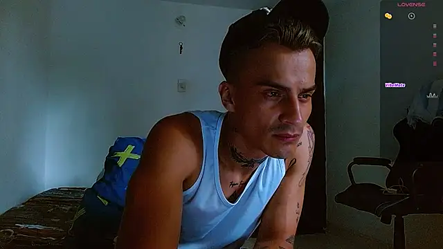 bray hotboy777 online show from 03/12/26, 09:52