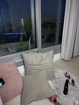 IvonneJoy online show from 02/25/26, 10:53