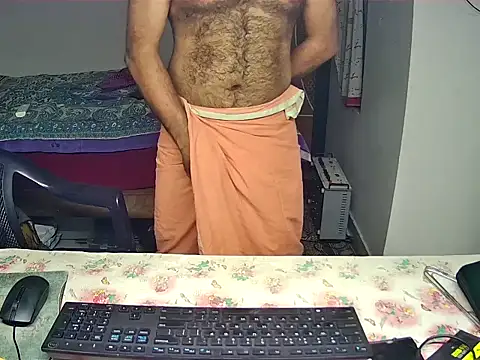 Snapshot of velociraptor_xxx chatting on 12/06/24, 05:28 velociraptor xxx online show from 12/06/24, 05:28