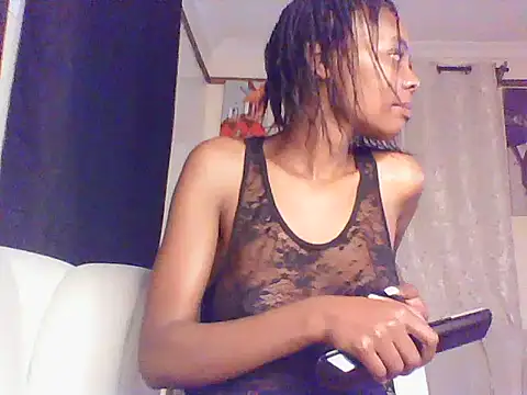 sweetanabella4 online show from 05/25/26, 11:03