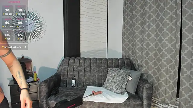 Snapshot of EroticAzir chatting on 01/23/25, 02:55 EroticAzir online show from 01/23/25, 02:55