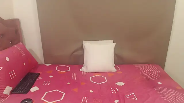 kimberlyjamexxx online show from 03/28/26, 04:46