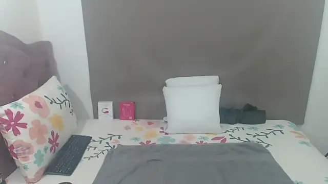 kimberlyjamexxx online show from 06/07/26, 03:01