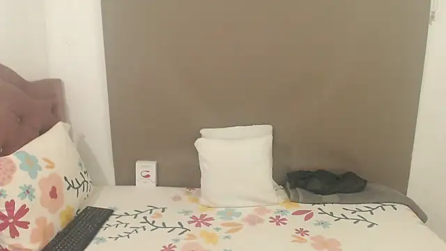 kimberlyjamexxx online show from 12/05/25, 02:54