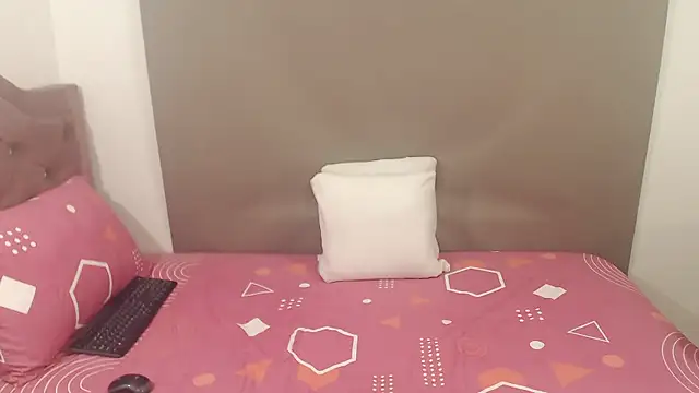 kimberlyjamexxx online show from 01/08/26, 03:45