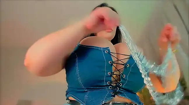  cherry bloss  online show from 02/23/25, 04:17