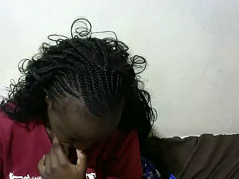 Snapshot of Thicky_kyla chatting on 10/08/25, 07:36 Thicky kyla online show from 10/08/25, 07:36